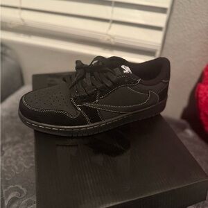 Men's Black Air 1 low Sneakers